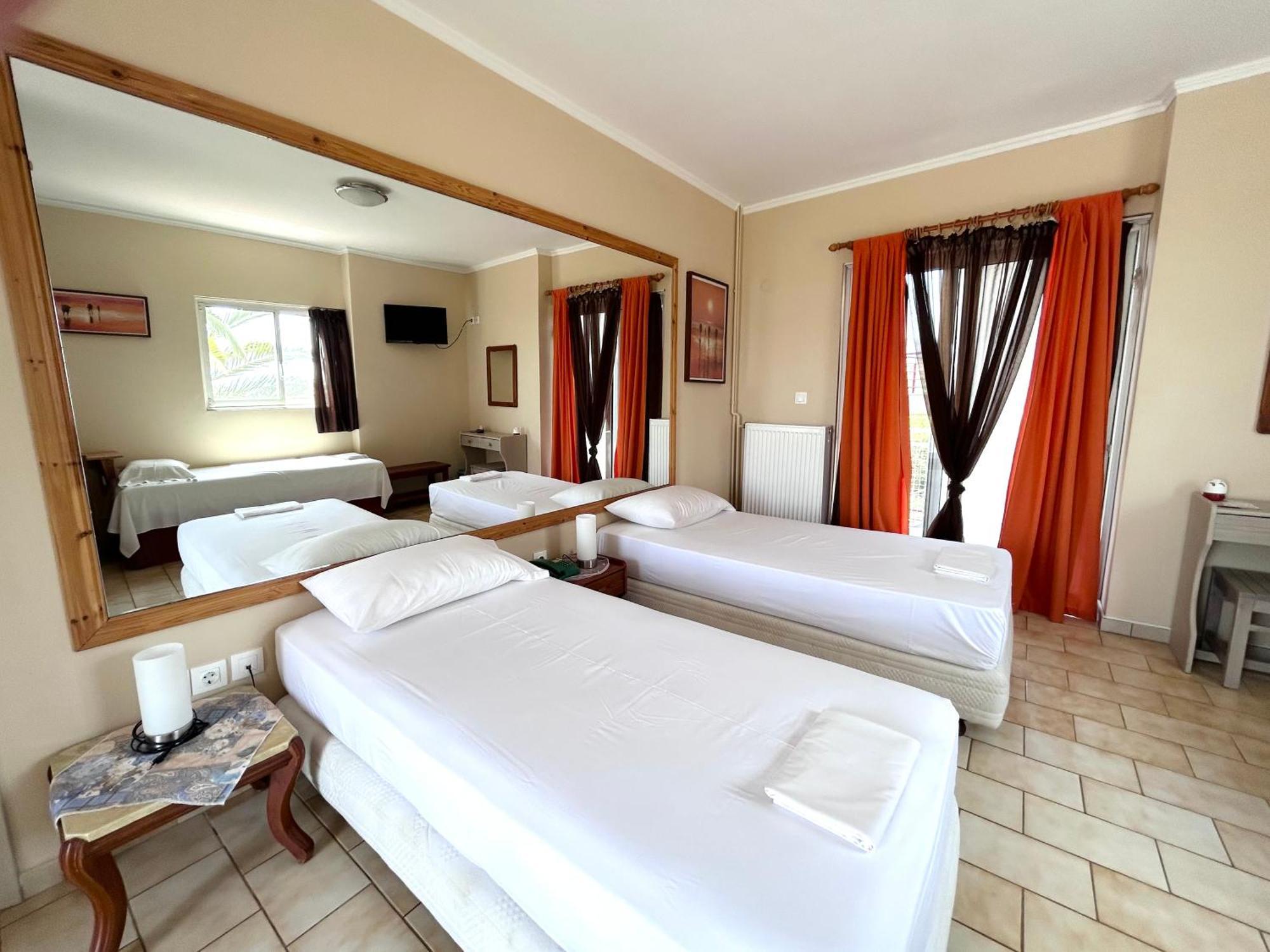 Bay Holiday Hotel & Spa Καραβόμυλος Εξωτερικό φωτογραφία