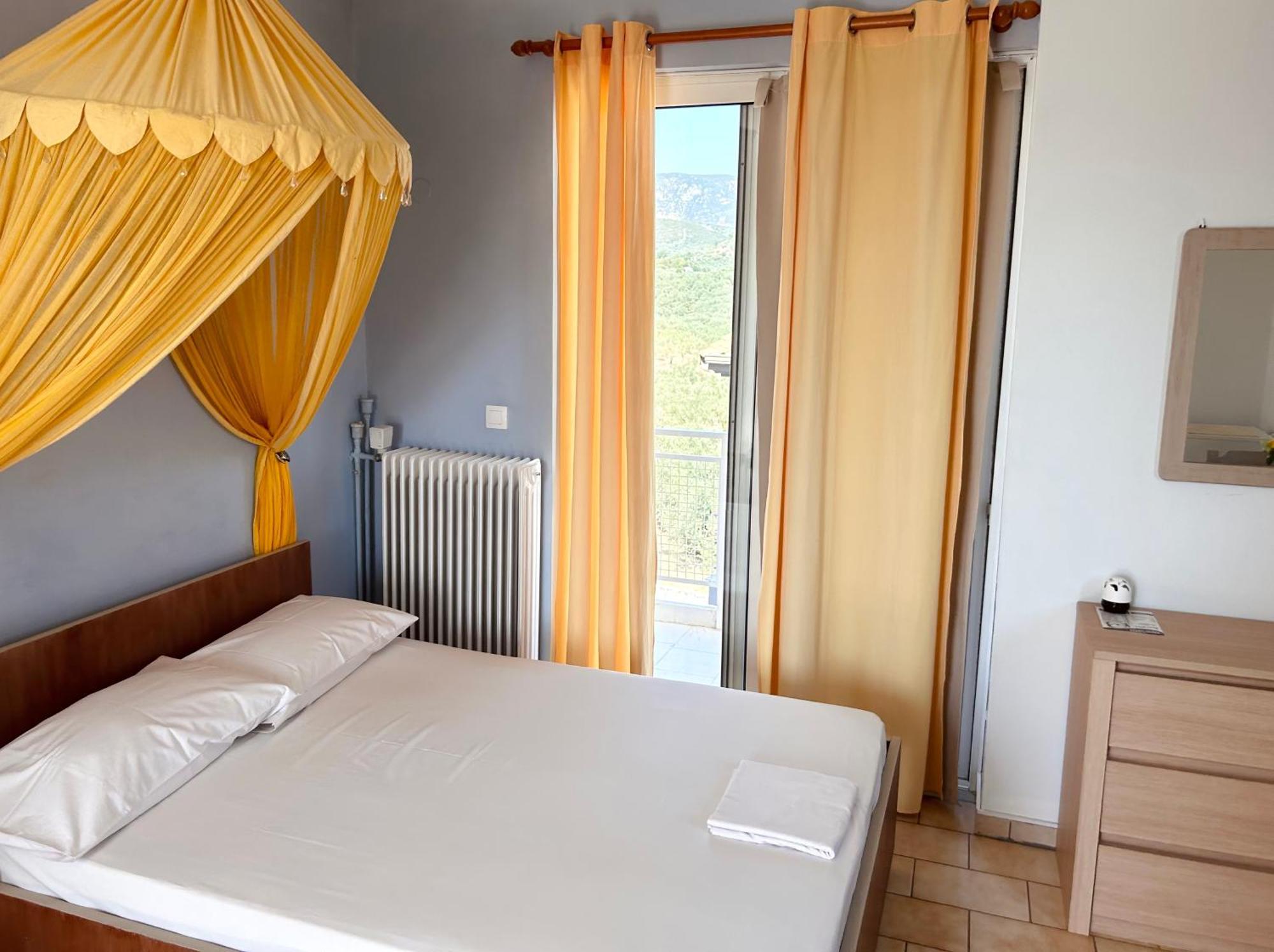 Bay Holiday Hotel & Spa Καραβόμυλος Εξωτερικό φωτογραφία